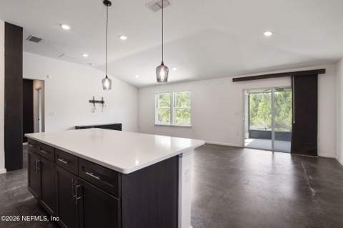 12320 Gillespie Avenue, Jacksonville FL - photo 9 of 40