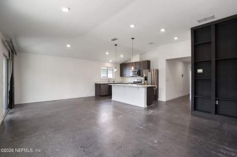 12320 Gillespie Avenue, Jacksonville FL - photo 14 of 40
