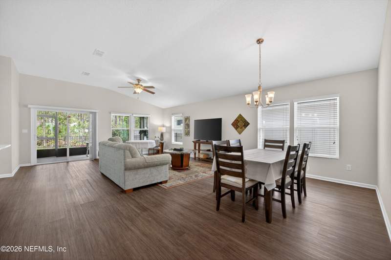 3 bedroom Single Family Residence at 3559 Baxter Street, Arbor Mill At Oakleaf Plantation, Jacksonville — photo 5
