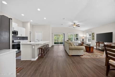 3559 Baxter Street, Jacksonville FL - photo 6 of 43