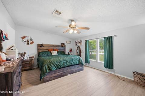 2689 Silver Creek Drive, Green Cove Springs FL - photo 13 of 26