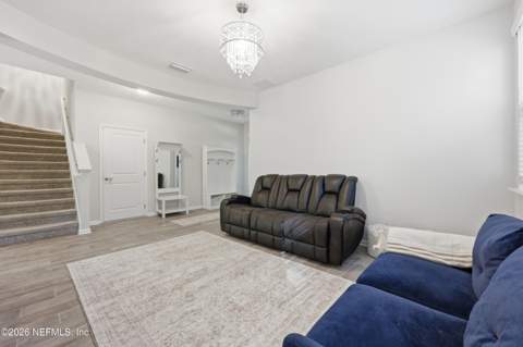 6946 Azalea Grove Drive, Jacksonville FL - photo 19 of 91