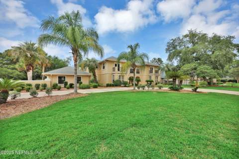 8227 Mar Del Plata Street, Jacksonville FL - photo 6 of 107