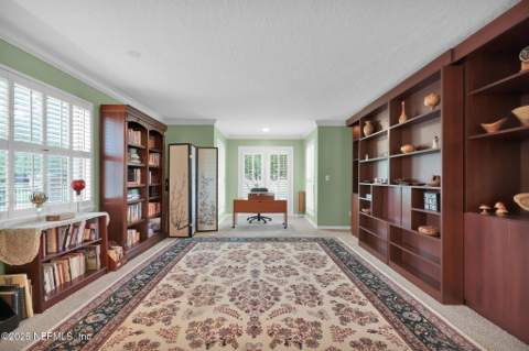 8227 Mar Del Plata Street, Jacksonville FL - photo 16 of 107