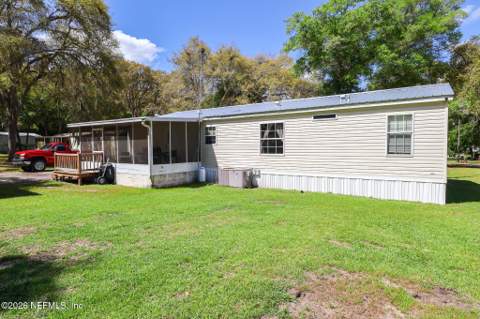 124 Idlewood Acres Lane, Pomona Park FL - photo 6 of 38