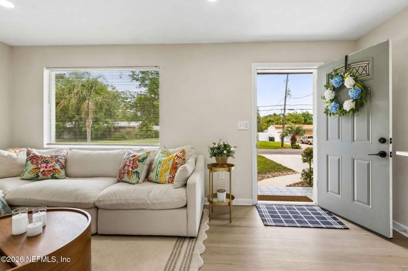 3 bedroom Single Family Residence at 3668 Marianna Road, Replat Of San Jose, Jacksonville — photo 5