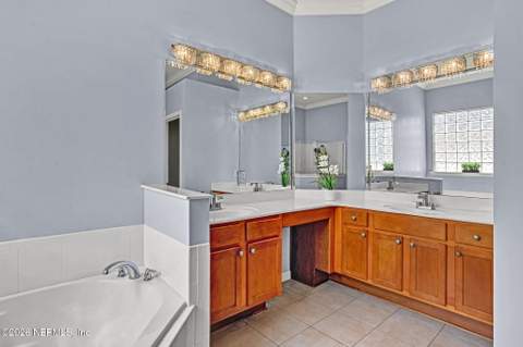 14042 Devan Lee Drive, Jacksonville FL - photo 24 of 34