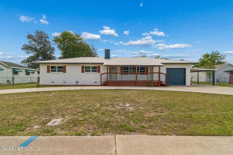 3 bedroom Single Family Residence at 350 N 6th Street, Macclenny, Macclenny — photo 2