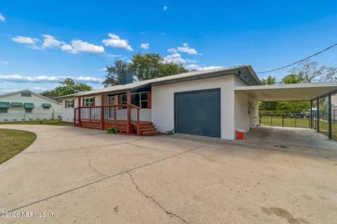 350 N 6th Street, Macclenny FL - photo 7 of 97