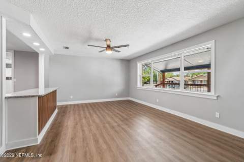 350 N 6th Street, Macclenny FL - photo 19 of 97
