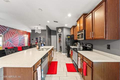 5754 Royalty Road, Jacksonville FL - photo 13 of 25