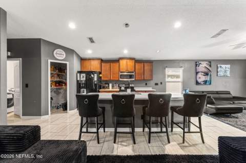 5754 Royalty Road, Jacksonville FL - photo 16 of 25