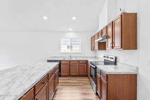 12302 Gillespie Avenue, Jacksonville FL - photo 16 of 24