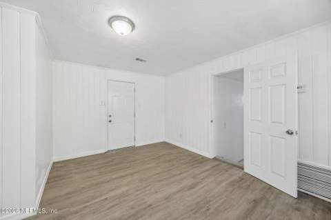 3304 Division Street, Jacksonville FL - photo 15 of 29