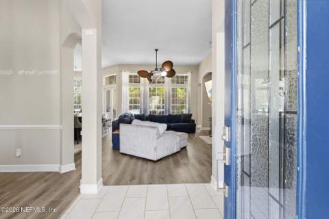 7907 Dawsons Creek Drive, Jacksonville FL - photo 7 of 70