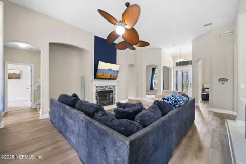 7907 Dawsons Creek Drive, Jacksonville FL - photo 11 of 70