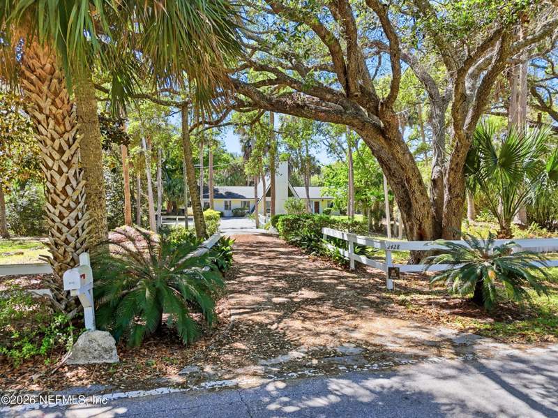 3 bedroom Single Family Residence at 2428 Seminole Road, Atlantic Beach, Atlantic Beach — photo 4