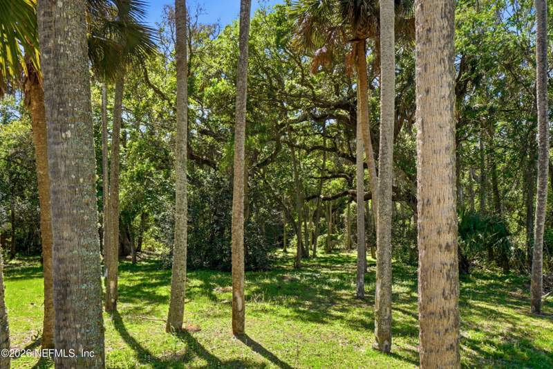 3 bedroom Single Family Residence at 2428 Seminole Road, Atlantic Beach, Atlantic Beach — photo 3