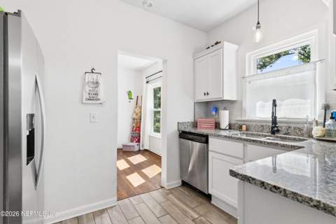 4635 Hercules Avenue, Jacksonville FL - photo 10 of 32