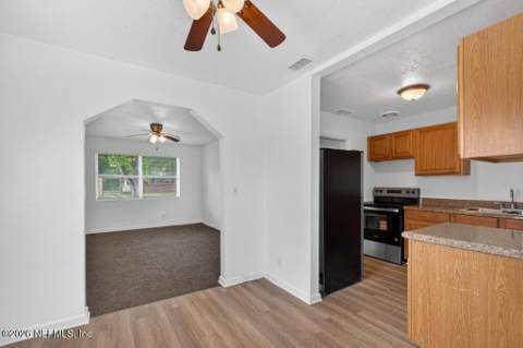 2753 King Cole Drive, Jacksonville FL - photo 11 of 44