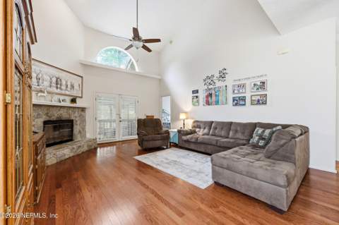 1693 Tall Timber Drive, Fleming Island FL - photo 8 of 46