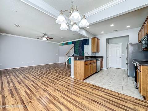 4221 Clybourne Lane, Jacksonville FL - photo 9 of 54