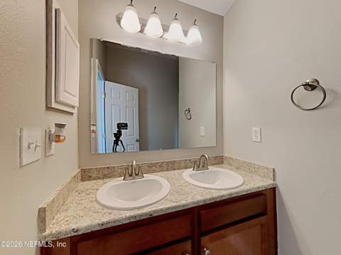 6413 Sarahs View Court, Jacksonville FL - photo 16 of 17