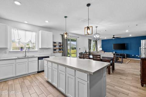 12558 Lake Madison Lane, Jacksonville FL - photo 16 of 57