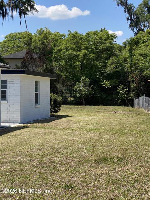 1509 Lawrence Place #1, Jacksonville FL - photo 8 of 39