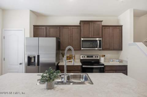 575 Oakleaf Plantation Parkway #1502, Orange Park FL - photo 17 of 31
