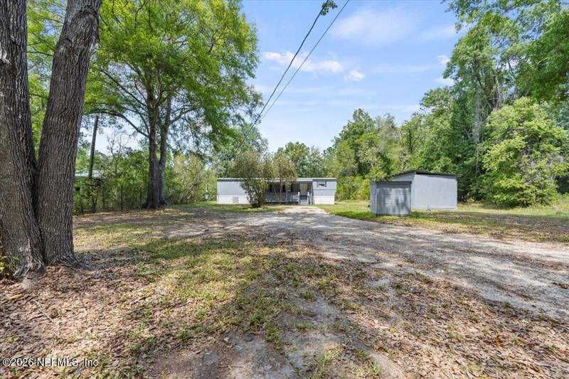 2 bedroom Mobile Home at 6002 Westwood Road, Middleburg, Middleburg — photo 4