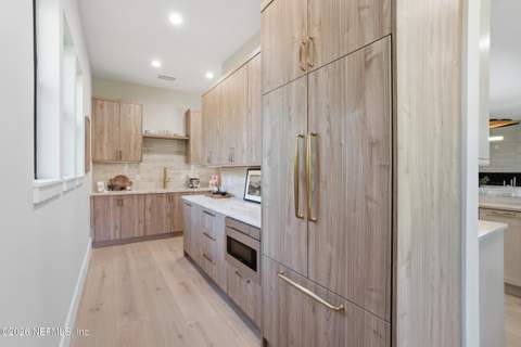 371 9th Street, Atlantic Beach FL - photo 10 of 101