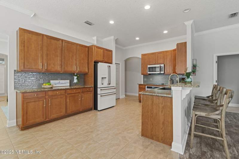 4 bedroom Single Family Residence at 1640 Summerdown Way, Julington Creek Plan, St. Johns — photo 4