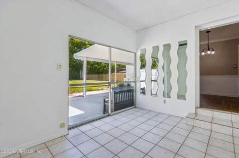 4525 Water Oak Lane, Jacksonville FL - photo 12 of 26