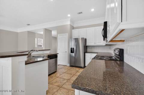 1218 Brighton Ridge Court, Jacksonville FL - photo 18 of 41