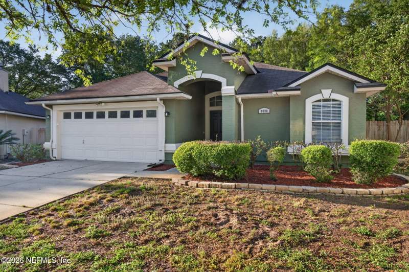 4 bedroom Single Family Residence at 8098 Keswick Court, Watermill, Jacksonville — photo 2