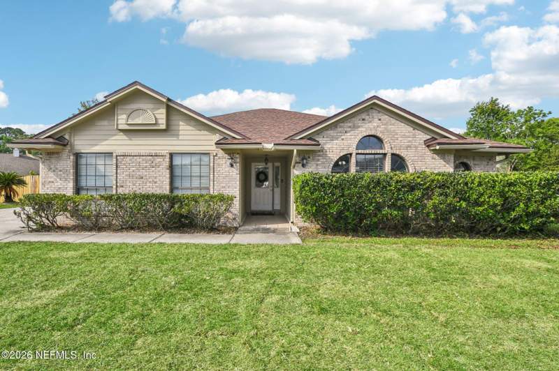 3 bedroom Single Family Residence at 2482 Glow Wood Court, Villages Of Fireside, Middleburg — photo 2