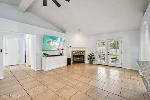 2482 Glow Wood Court, Middleburg FL - photo 14 of 64