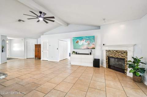 2482 Glow Wood Court, Middleburg FL - photo 17 of 64