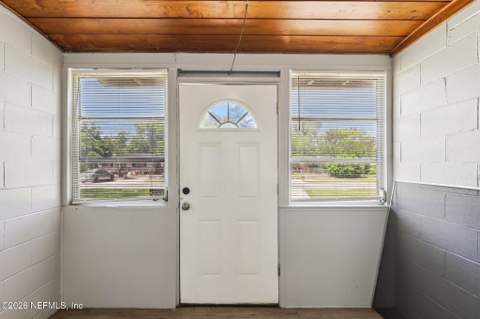 7859 Denham Road, Jacksonville FL - photo 6 of 26