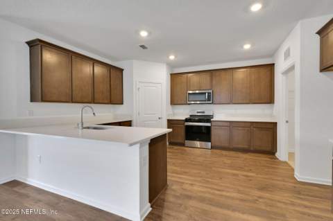 1758 Trainors Way, Jacksonville FL - photo 10 of 25