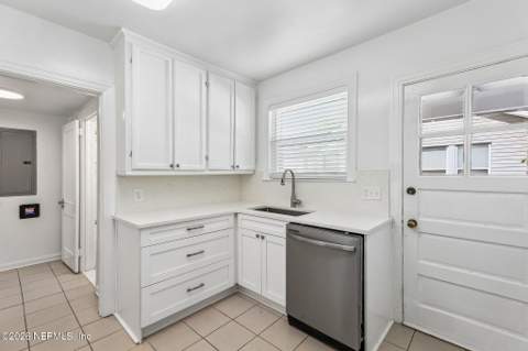 4802 Post Street, Jacksonville FL - photo 18 of 41