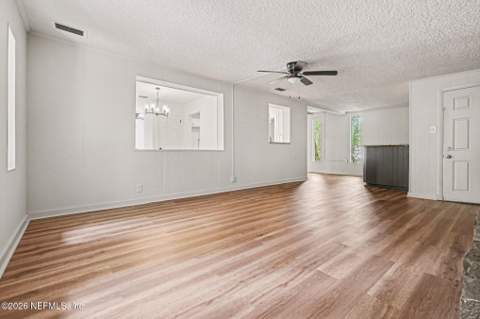 1017 Legay Avenue, Jacksonville FL - photo 7 of 28