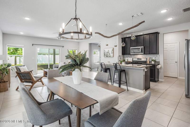 4 bedroom Single Family Residence at 12017 Heyler Street, Wells Creek, Jacksonville — photo 2