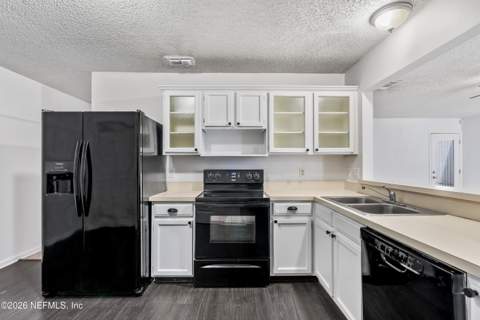 4023 Stillwood Drive, Jacksonville FL - photo 16 of 36