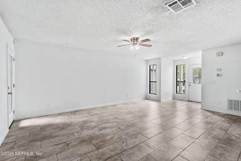 4023 Stillwood Drive, Jacksonville FL - photo 11 of 36