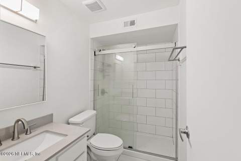 1210 Wonderwood Drive, Jacksonville FL - photo 15 of 36