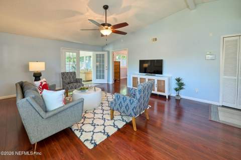 582 Aquatic Drive, Atlantic Beach FL - photo 12 of 28