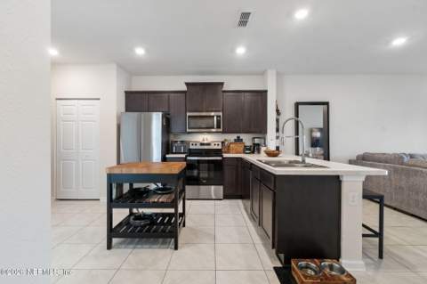 962 Observatory Parkway, Jacksonville FL - photo 9 of 44
