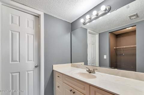 3916 Corrida Court #8, Jacksonville FL - photo 7 of 24